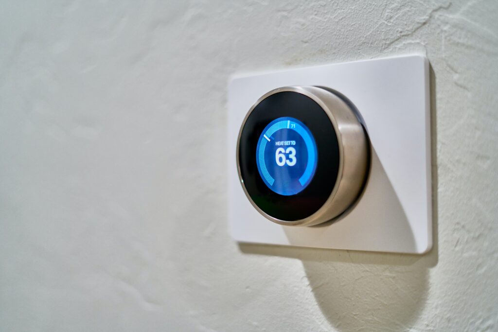 What Are The Benefits Of Scheduling Heating And Cooling With A Smart Thermostat? What Are The Benefits Of Scheduling Heating And Cooling With A Smart Thermostat?